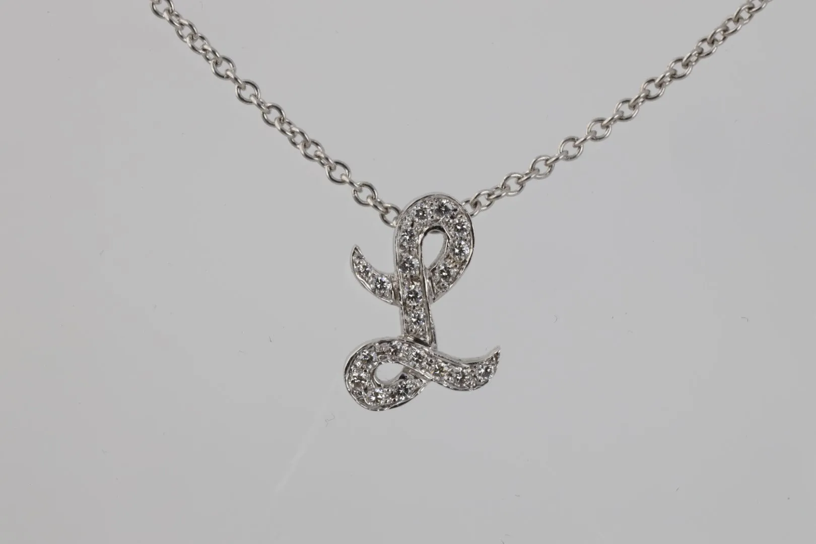 16’’ 14k White Gold 0.20ctw Diamond “L” Necklace (4.60g.)