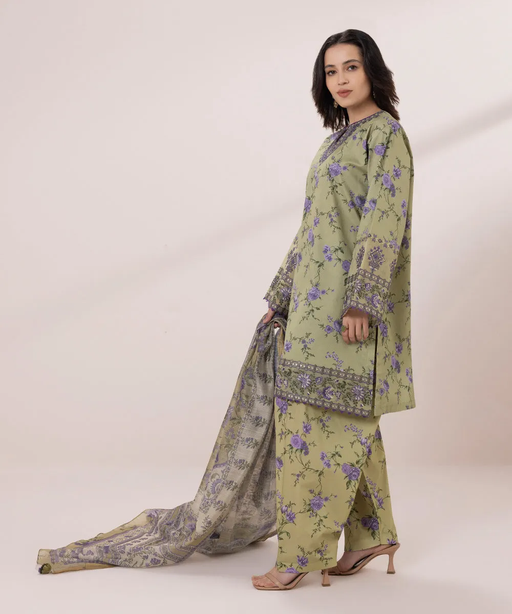 3 Piece - Embroidered Lawn Suit