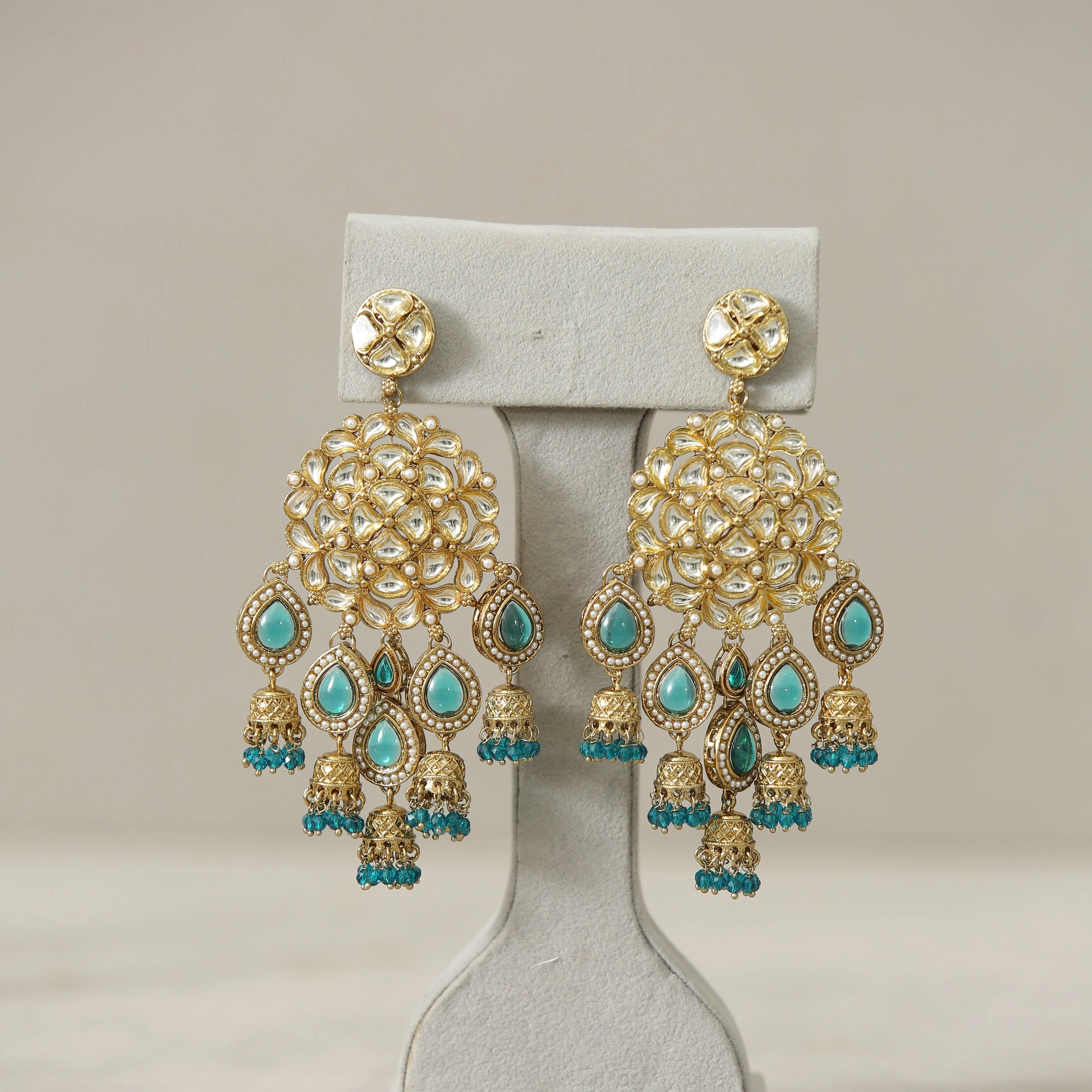 Aditi Kundan Earrings