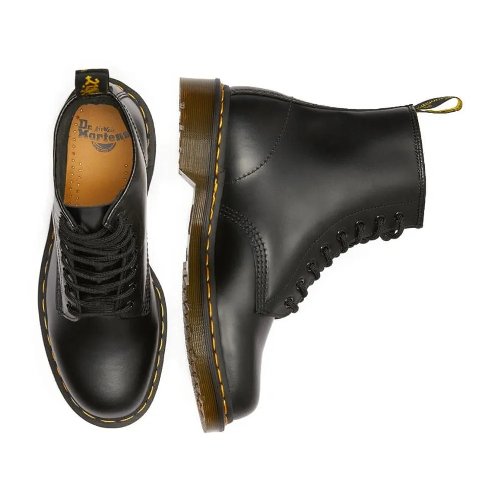 DR. MARTENS CLASSIC 8 EYE BOOT-BLACK