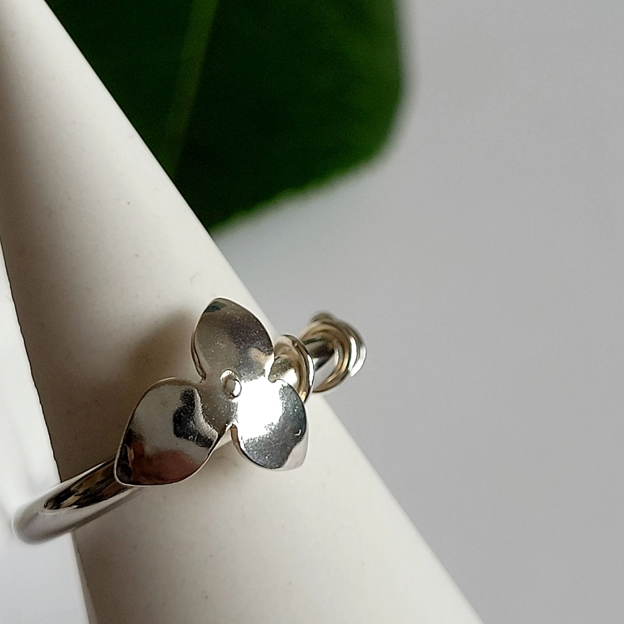 FLOWER Ring