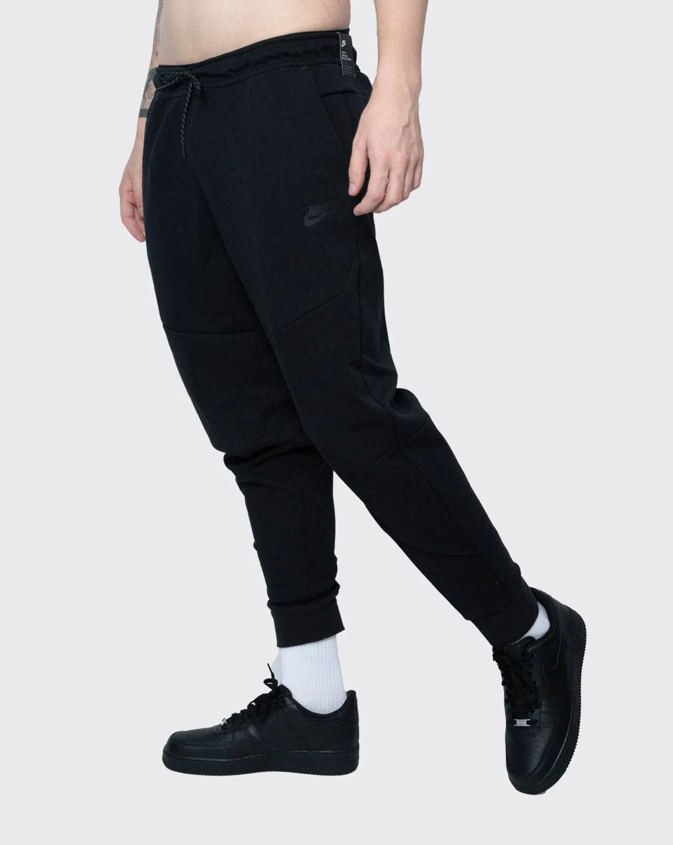 nike tech fleece jogger