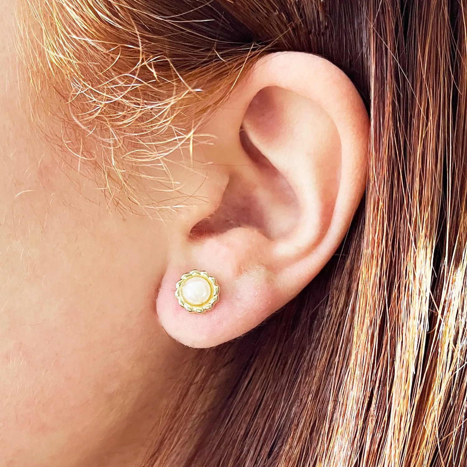 Pearl Flower Stud Earrings