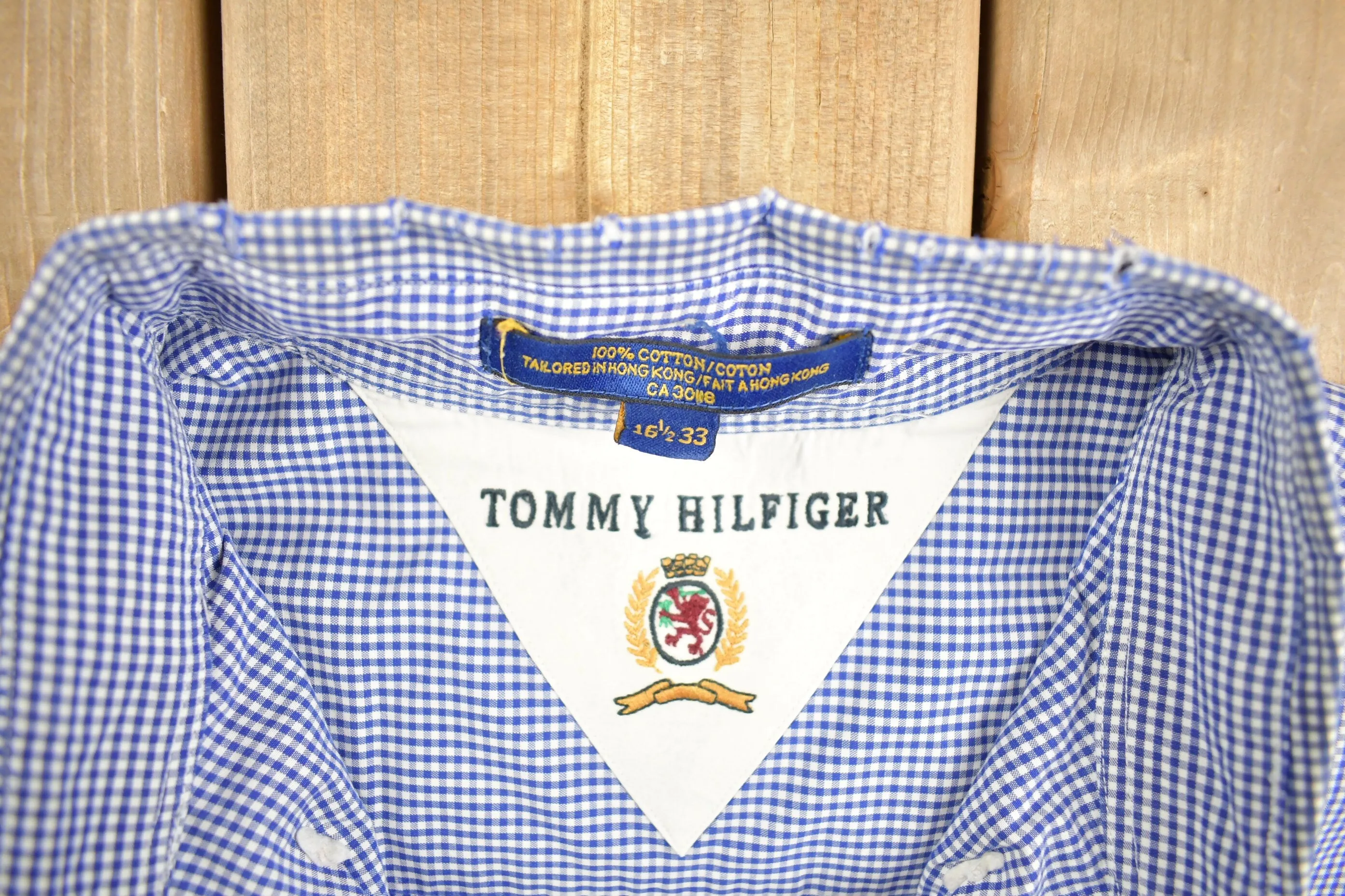 Vintage 1990s Tommy Hilfiger Gingham 100% Cotton Button Up Shirt / 1990s Button Up / Vintage Flannel / Basic Button Up